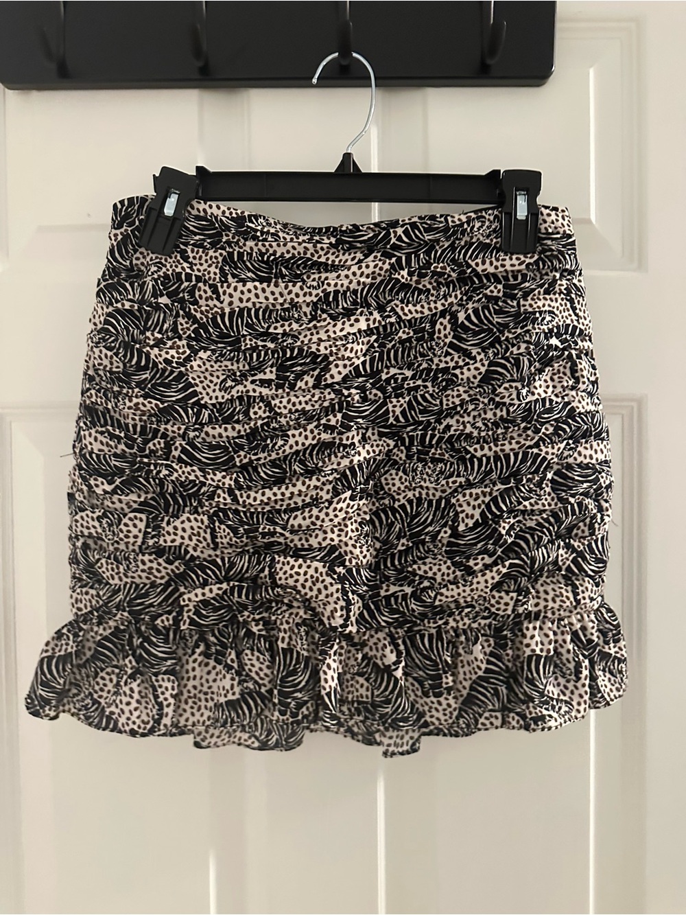 Zara Black and Cream Ruffle Mini Skirt